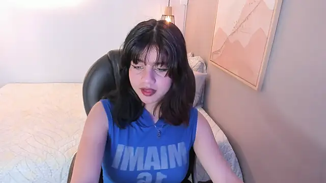 Julieth brown  online show from 10.13.25