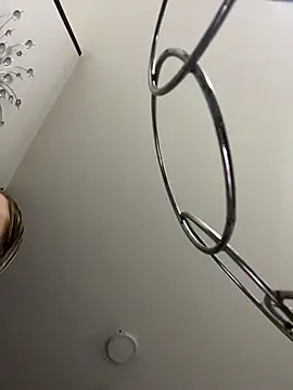 MoraInFire online show from 04.09.26