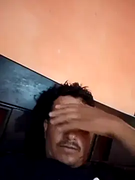 colombiano198720 online show from 12.01.25