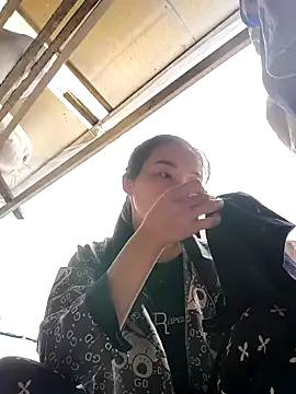 omopo online show from 10.15.25