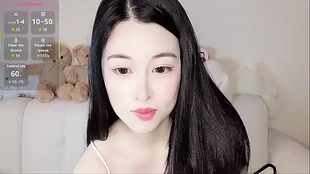 LuLu-Moon online show from 11.02.25