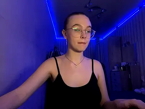 bellameow88 online show from 09.28.25