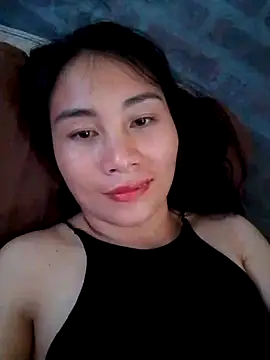 Snapshot of sun_122 chatting on 09.10.25 sun 122 online show from 09.10.25