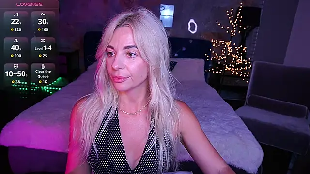 BellaRayyy online show from 05.07.26