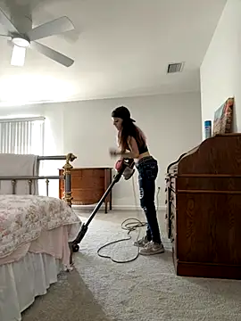 ittybittymeryssa online show from 11.20.25