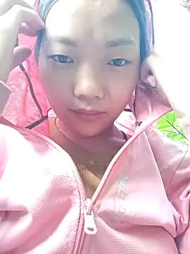 Ananine online show from 10.19.25