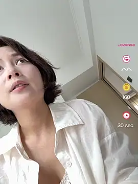 A girla online show from 06.03.26