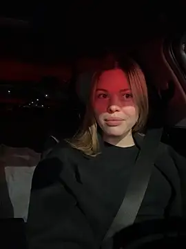 Snapshot of SMELLSEX chatting on 10.23.25 SMELLSEX online show from 10.23.25