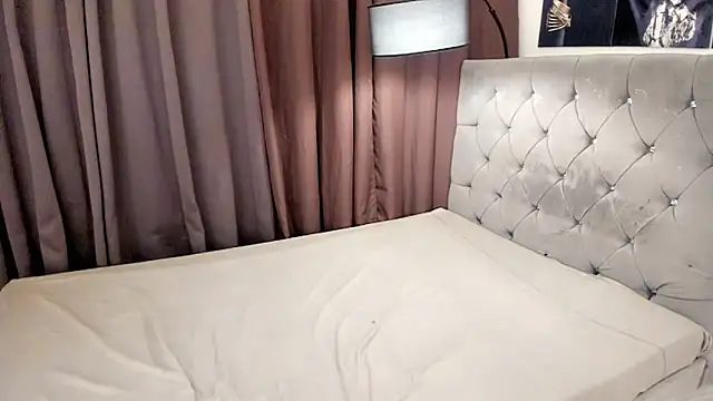 urfantasyhotbaby online show from 11.30.25