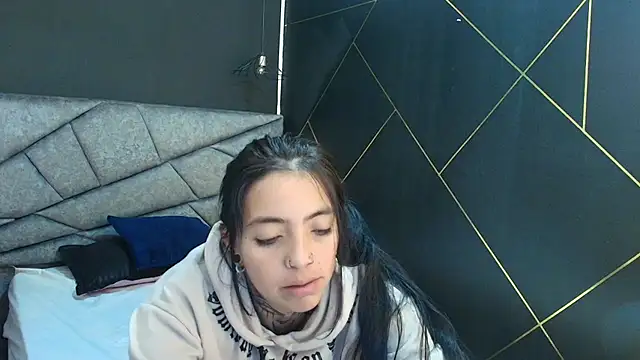 LiaMonroee  online show from 12.01.25