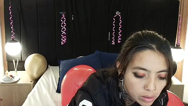 LiaMonroee  online show from 03.24.26