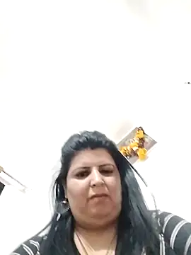 Snapshot of Jann_Riya333 chatting on 02.12.26 Jann Riya333 online show from 02.12.26