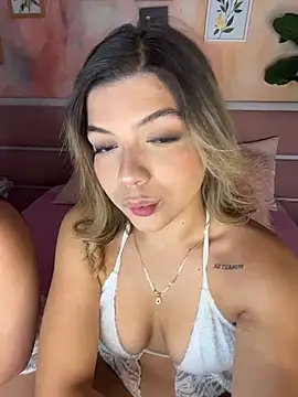 Snapshot of AngelBlushXXX chatting on 07.04.26 AngelBlushXXX online show from 07.04.26