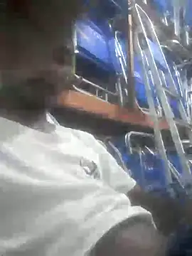 Snapshot of Ostall chatting on 10.01.25 Ostall online show from 10.01.25