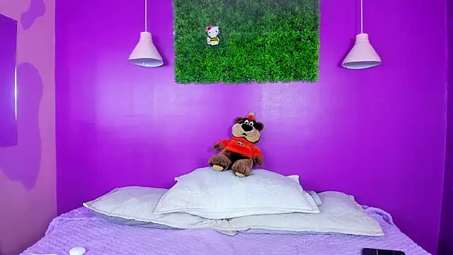 JulliSexxx online show from 09.17.25