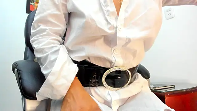 Ms lunaRose online show from 09.19.25