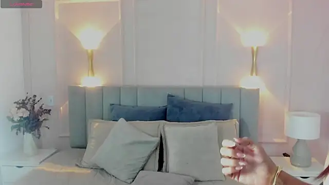 victoria bourne online show from 04.16.26