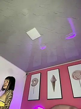 Miss-Jimena online show from 09.30.25