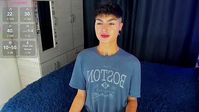 Snapshot of Dark_luckyyy chatting on 09.19.25 Dark luckyyy online show from 09.19.25