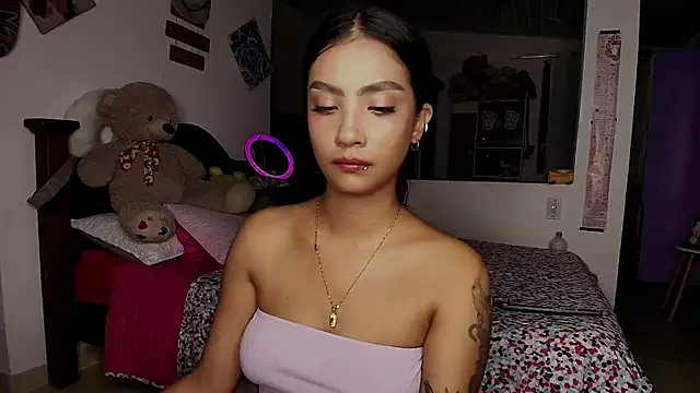 mia yireth online show from 09.19.25