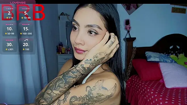 mia yireth online show from 11.25.25