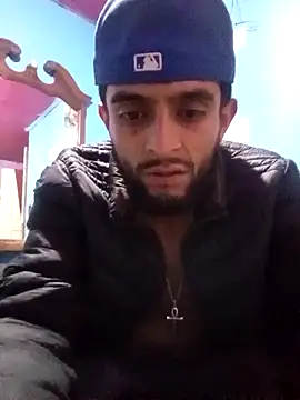 Snapshot of Vergudo19420 chatting on 11.01.25 Vergudo19420 online show from 11.01.25