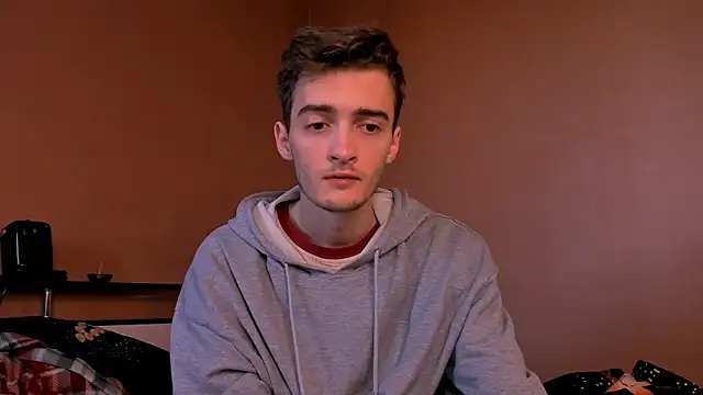 Snapshot of spider____man chatting on 09.30.25 spider    man online show from 09.30.25