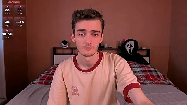 Snapshot of spider____man chatting on 10.03.25 spider    man online show from 10.03.25