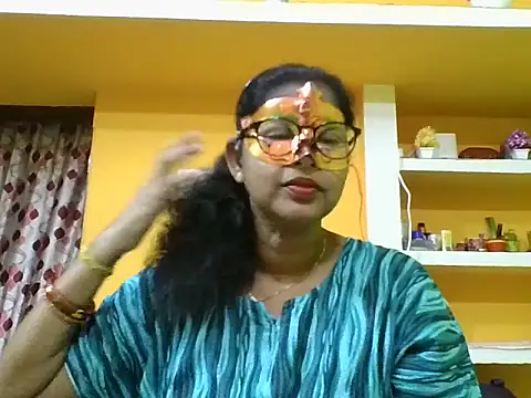 kavya1 online show from 10.17.25