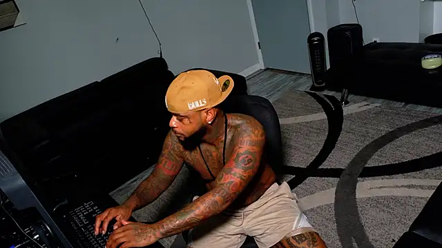 SLANGONDEMHOES online show from 01.31.26