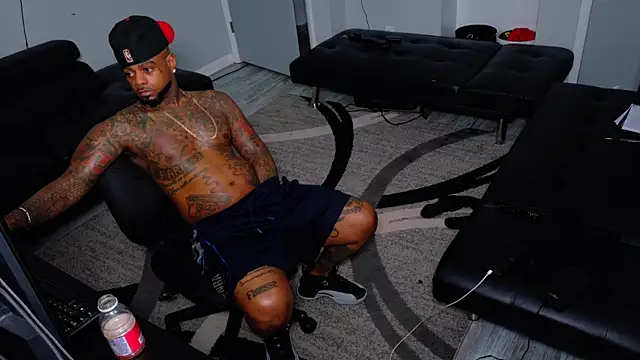 SLANGONDEMHOES online show from 04.09.26