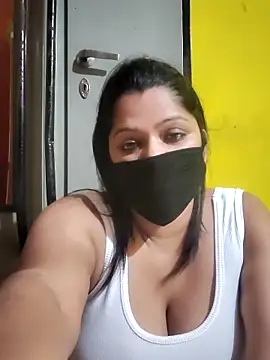 Snapshot of Hottie_couple69 chatting on 09.14.25 Hottie couple69 online show from 09.14.25