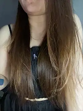 Snapshot of Hinne07 chatting on 09.18.25 Hinne07 online show from 09.18.25