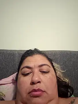 curvy diva  online show from 09.22.25