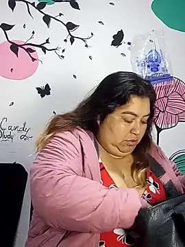 curvy diva  online show from 10.20.25