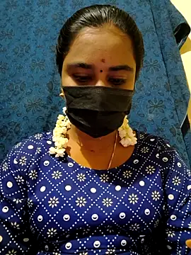 mini-queen online show from 10.08.25