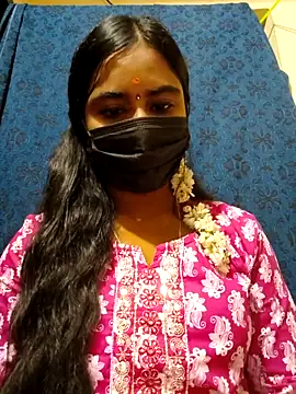 mini-queen online show from 12.05.25