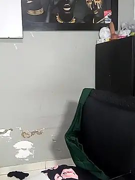 snow belle online show from 11.08.25