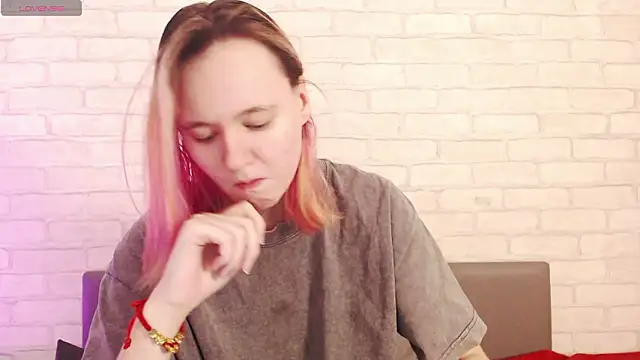 Ericha Stone online show from 02.27.26