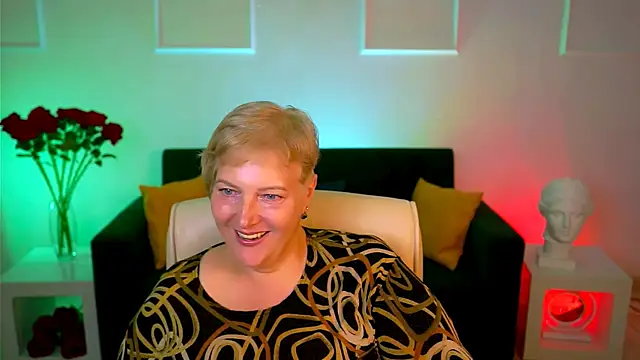 MaryMogan online show from 10.01.25