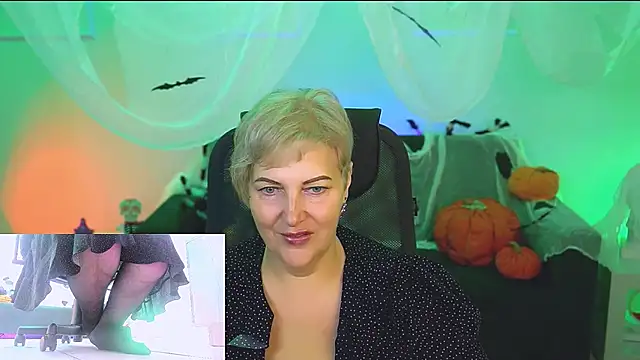 MaryMogan online show from 10.21.25