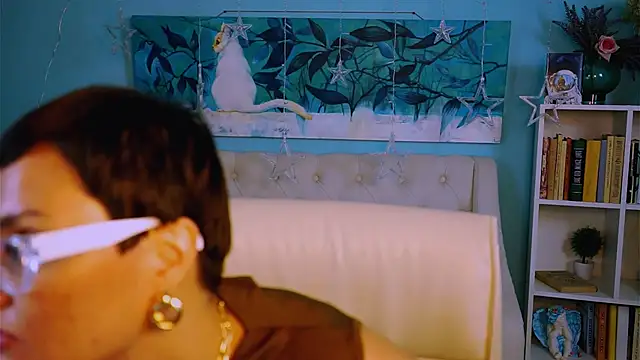 LauraDavidsons online show from 09.19.25