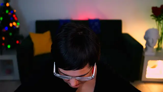 LauraDavidsons online show from 01.10.26