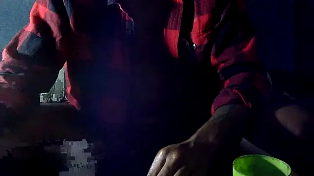 Snapshot of stressreliever94 chatting on 11.12.25 stressreliever94 online show from 11.12.25