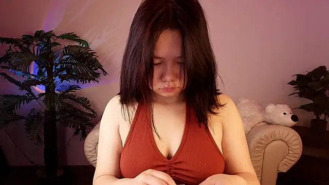 Snapshot of Moana_light chatting on 09.20.25 Moana light online show from 09.20.25