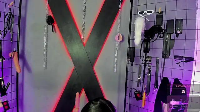 MissKara Ariana bdsm online show from 11.27.25