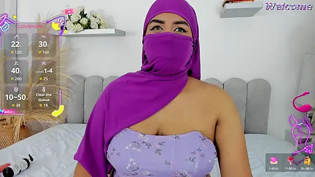 Kadira  online show from 10.02.25