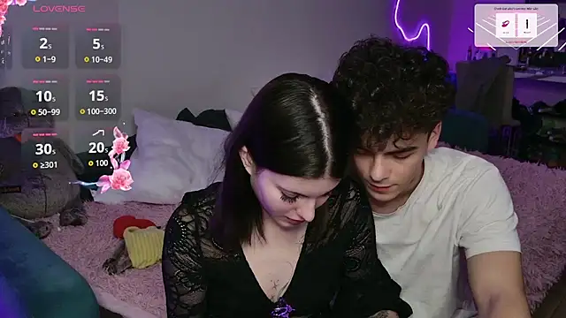 Alice18James online show from 10.07.25