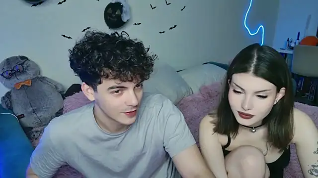 Alice18James online show from 10.17.25