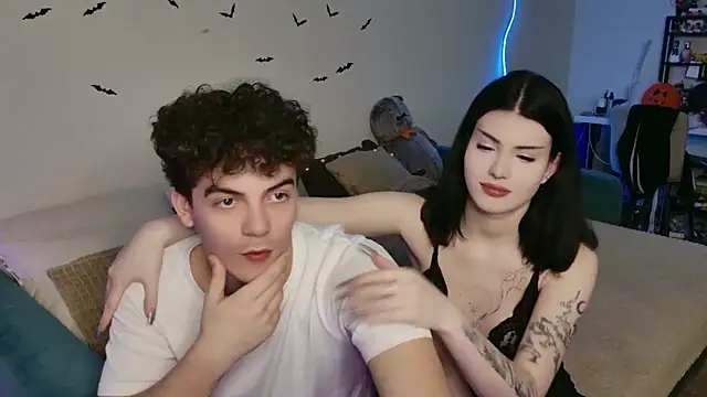 Alice18James online show from 10.28.25